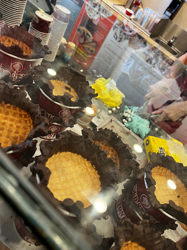 Ice Cream Shop «Cold Stone Creamery», reviews and photos, 1473 Fitzgerald Dr #103, Pinole, CA 94564, USA