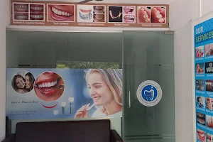 Ekdant Multispecialty Dental Clinic image