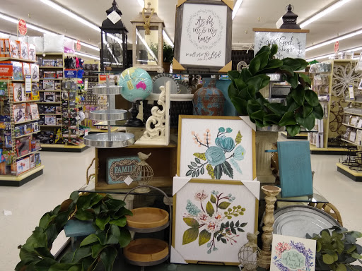 Craft Store «Hobby Lobby», reviews and photos, 2050 8th St, Coralville, IA 52241, USA