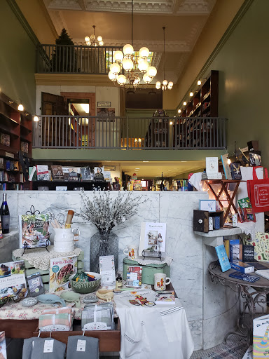 Book Store «Book Vault», reviews and photos, 105 S Market St, Oskaloosa, IA 52577, USA