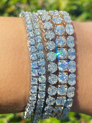 Jewelry Store «Koosh Jewelers», reviews and photos, 2790 Stirling Rd, Hollywood, FL 33020, USA