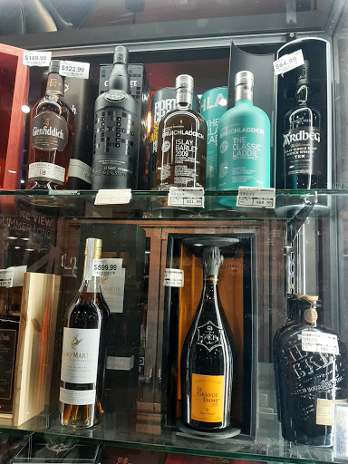 Liquor Store «Town Center Wine And Spirit Liquor Store», reviews and photos, 6401 America Blvd #110, Hyattsville, MD 20782, USA