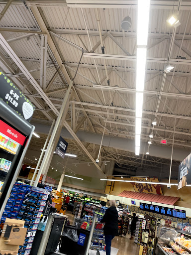 Grocery Store «Giant Food Stores», reviews and photos, 4001 New Falls Rd, Levittown, PA 19056, USA
