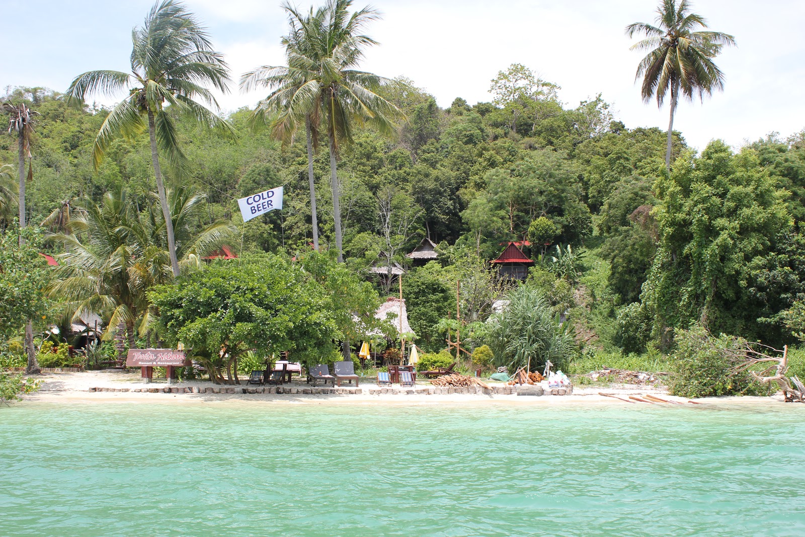 Photo de Cadmus Beach zone de station balnéaire