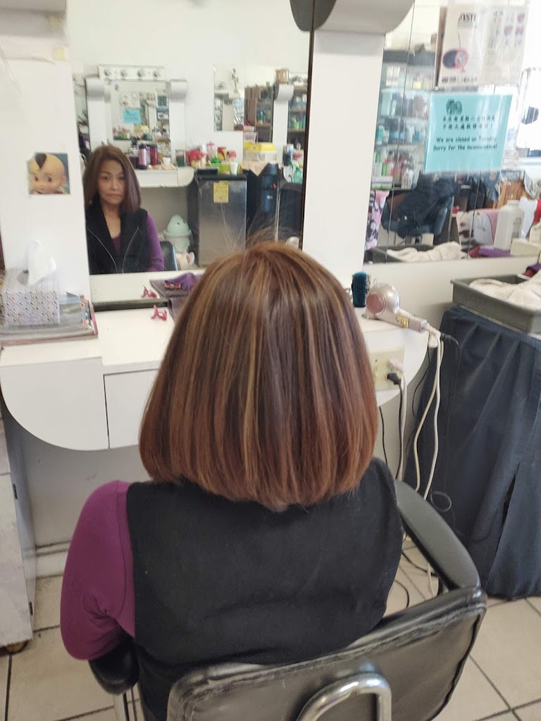 Diamond Beauty Salon 91803