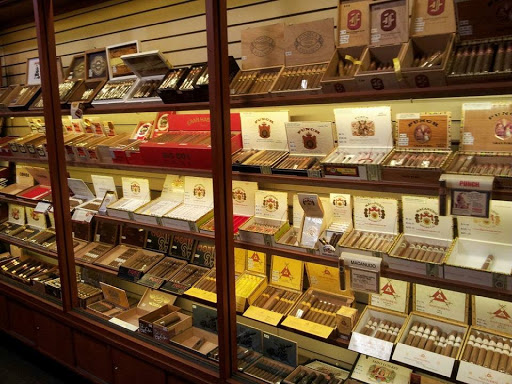 Tobacco Shop «Straus Tobacconist», reviews and photos, 410 Walnut St, Cincinnati, OH 45202, USA