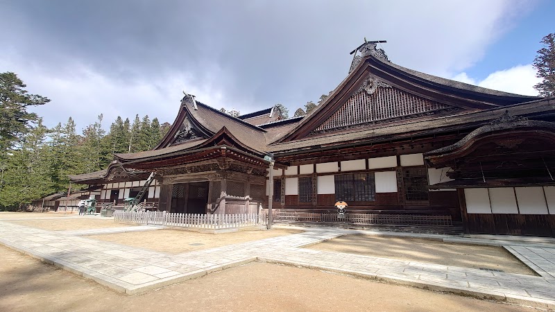 大玄関（金剛峯寺）