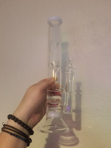 Tobacco Shop «Wizard Hat Smoke Shop», reviews and photos, 2406 W Parmer Ln #96, Austin, TX 78727, USA