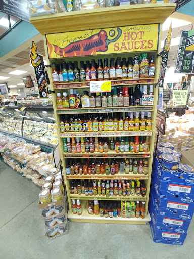 Grocery Store «Holiday Market», reviews and photos, 520 S Lilley Rd, Canton, MI 48188, USA