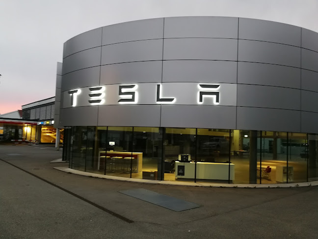 Tesla Center St. Gallen Lerchenfeld