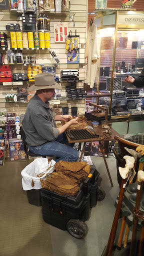 Cigar Shop «Tobacco Leaf», reviews and photos, 7111 W Alameda Ave, Lakewood, CO 80226, USA