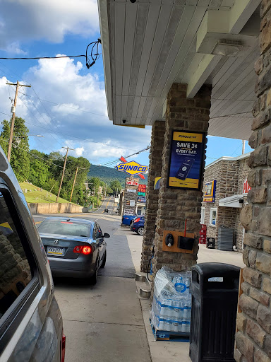 Gas Station «Sunoco Gas Station», reviews and photos, 700 Market St, Millersburg, PA 17061, USA