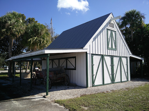 Country Club «St Lucie County Regional History Center», reviews and photos, 414 Seaway Dr, Fort Pierce, FL 34949, USA