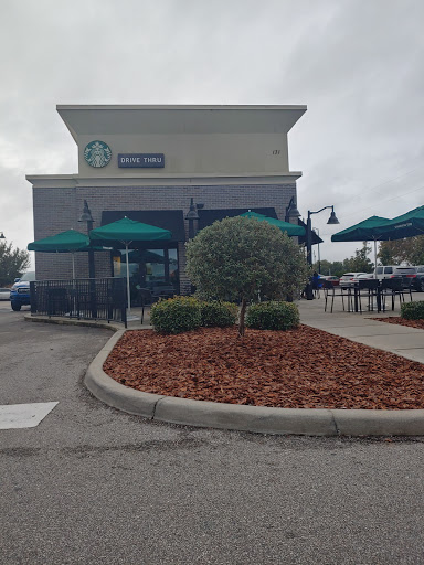 Starbucks, 131 Landings Blvd, Winter Haven, FL 33880, USA, 