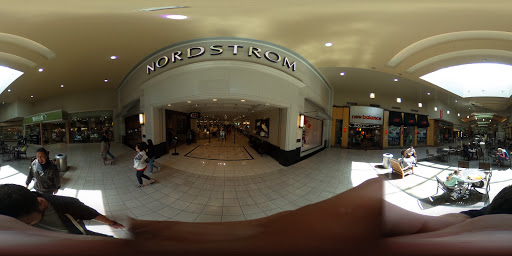 Department Store «Nordstrom Alderwood Mall», reviews and photos, 3200 184th St SW, Lynnwood, WA 98037, USA