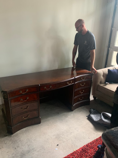 Moving and Storage Service «Two Men and a Truck», reviews and photos, 3861 US-421, Wilmington, NC 28401, USA