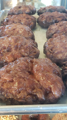 Donut Shop «Hooz Donuts», reviews and photos, 2306 Almaden Rd, San Jose, CA 95125, USA