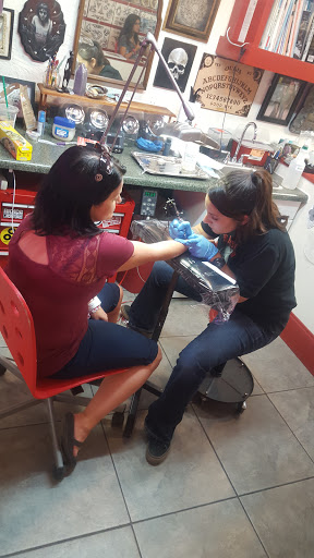 Tattoo Shop «Babylon Tattoo», reviews and photos, 831 N Federal Hwy # B, Fort Lauderdale, FL 33304, USA
