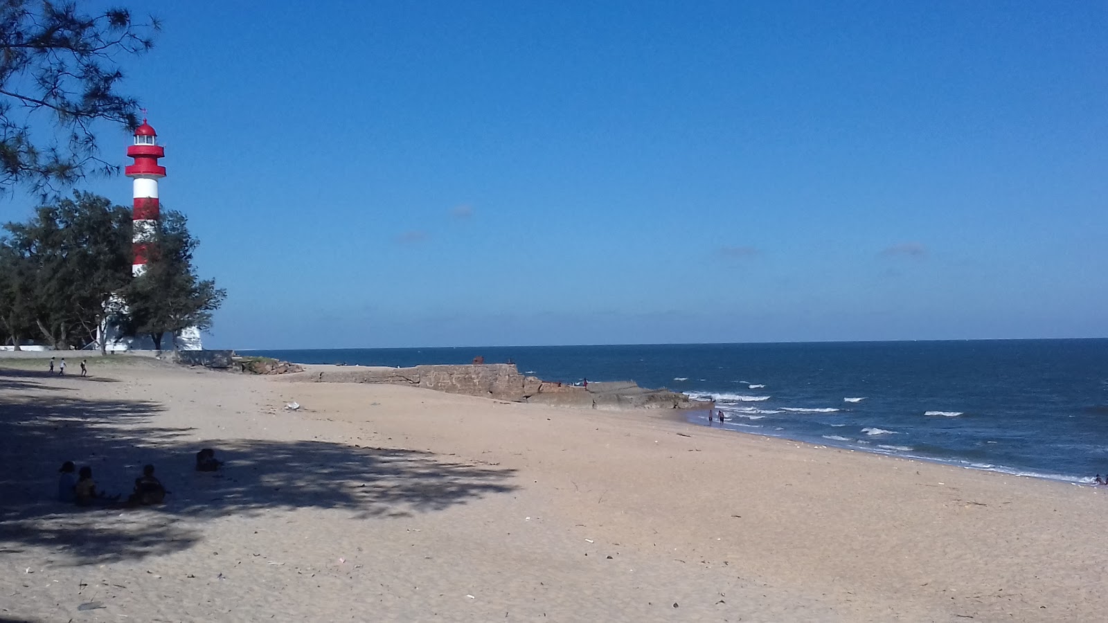 Foto de Beira Beach - lugar popular entre os apreciadores de relaxamento