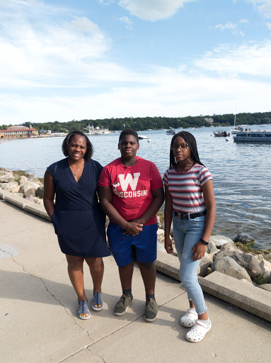 LINE HONORS-YACHT RACING OUTFITTERS, 726 Geneva St, Lake Geneva, WI 53147, USA, 