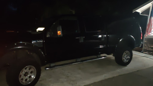 Auto Body Shop «Gerber Collision & Glass», reviews and photos, 1124 Carpenter Rd SE, Lacey, WA 98503, USA