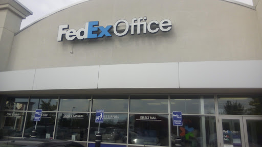 Print Shop «FedEx Office Print & Ship Center», reviews and photos, 14638 Cedar Ave A, Apple Valley, MN 55124, USA