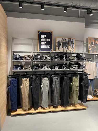 JACK & JONES - Sportgeschäft