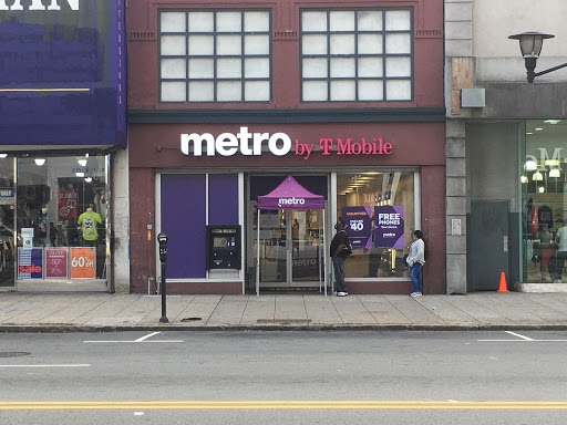 MetroPCS Corporate Store, 150 Market St, Newark, NJ 07102, USA, 