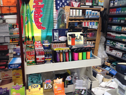 Tobacco Shop «AM SMOKE SHOP», reviews and photos, 1401 State St, Orem, UT 84057, USA