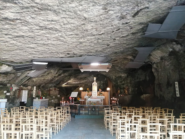 Grotte Chapelle Notre-Dame De Remonot - Val-de-Travers NE