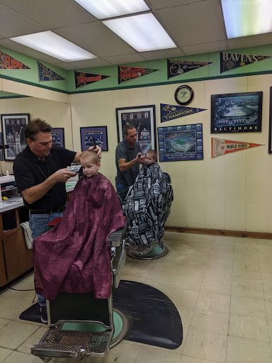 Barber Shop «Varsity Barber Shop», reviews and photos, 12 Baltimore St, Gettysburg, PA 17325, USA