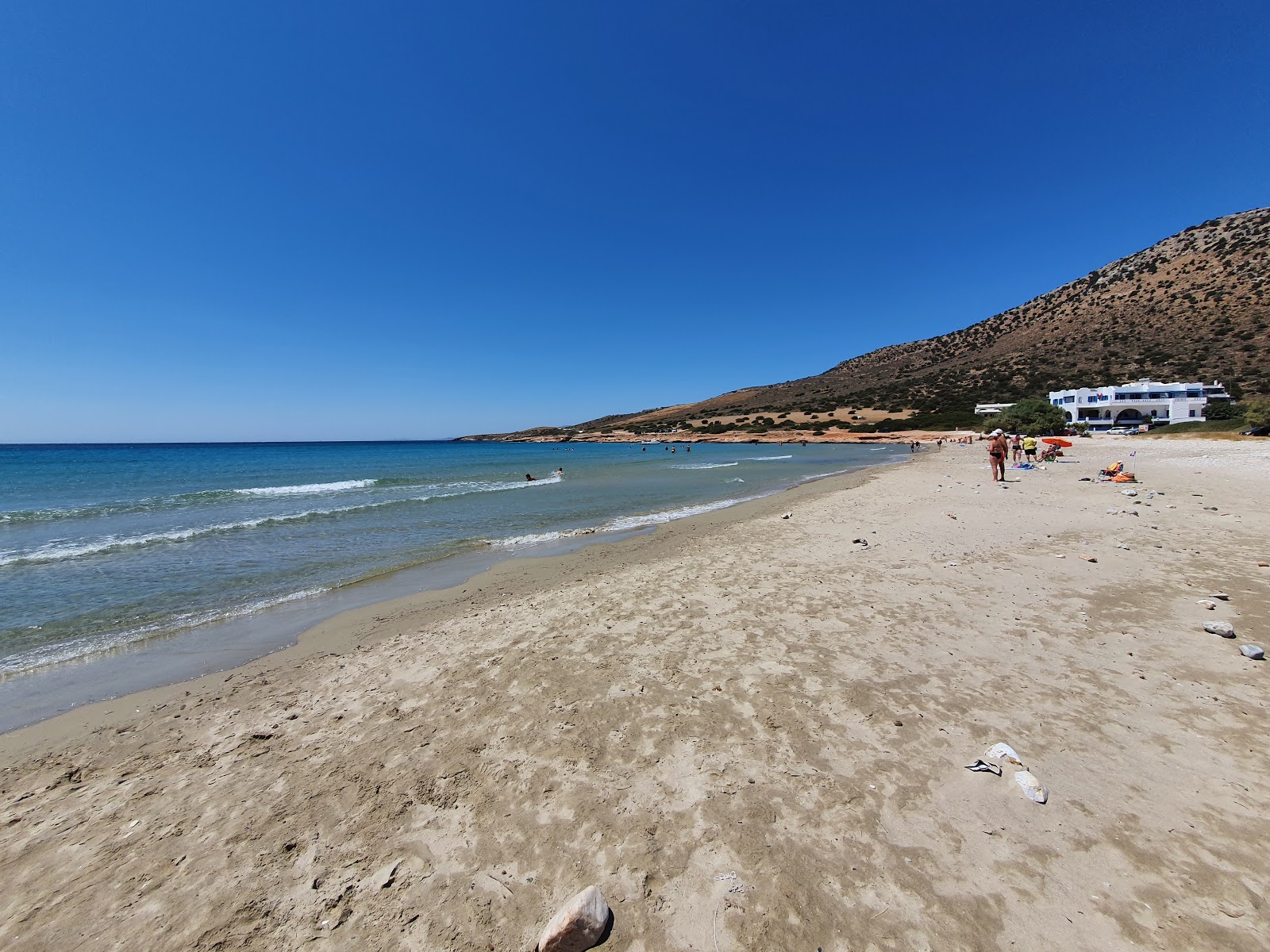 Photo de Plage d'Agiassos zone des équipements