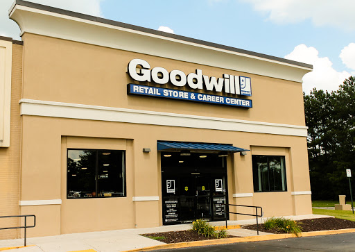 Goodwill Industries International, 1301 S Park St D, Carrollton, GA 30117, USA, Non-Profit Organization