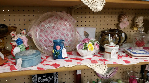 Hardware Store «Westlake Ace Hardware 032», reviews and photos, 2350 S Campbell Ave, Springfield, MO 65807, USA