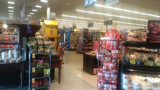 Grocery Store «Vons», reviews and photos, 10321 Sepulveda Blvd, Mission Hills, CA 91345, USA