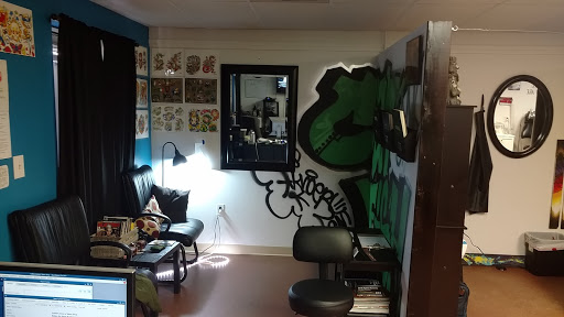 Explore ankle bracelet tattoo ideas, creative tattoo ideas in Little Rock, available at Catfish Jimmys Tattoo Shop