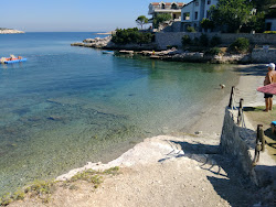 Incirlikoy plajı'in fotoğrafı ve yerleşim