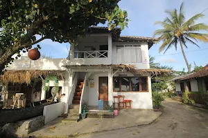 Sundak Beach House image