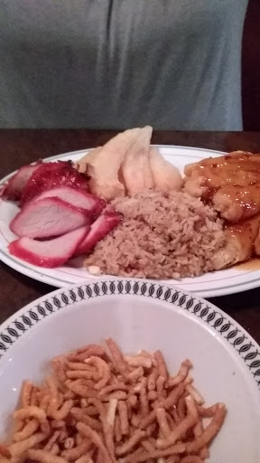 Chinese Restaurant «Kim Bowl Restaurant & Lounge», reviews and photos, 1228 Vandercook Way, Longview, WA 98632, USA