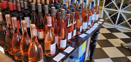 Liquor Store «Olivino Wines Bed-Stuy», reviews and photos, 426 Marcus Garvey Blvd, Brooklyn, NY 11216, USA