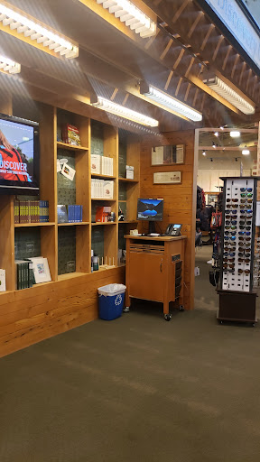 Clothing Store «L.L. Bean», reviews and photos, 100 W Higgins Rd, South Barrington, IL 60010, USA