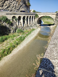 Photo n°87 de Camping Capfun - Carpe Diem à Vaison-la-Romaine ()