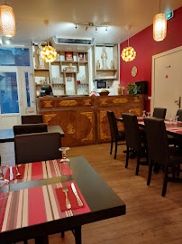 Atmosphère du Restaurant asiatique Norbu - Restaurant Tibétain à Avallon - n°4