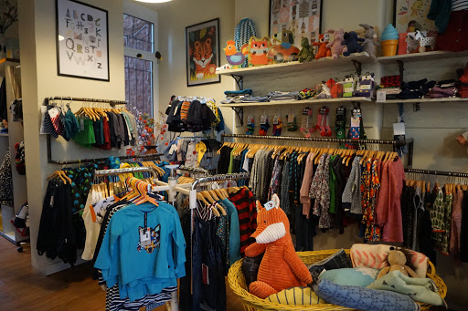Stores to buy children's clothing Hannover