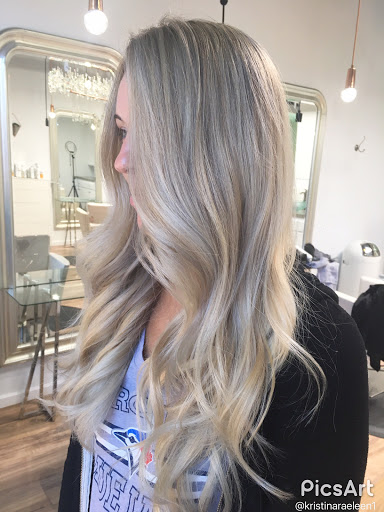 Beauty Salon «Koa Beauty», reviews and photos, 305 NW 21st Ave #206, Portland, OR 97209, USA