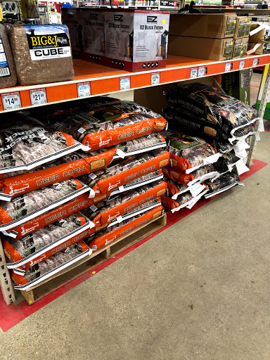 Home Improvement Store «Tractor Supply Co.», reviews and photos, 15411 W High St, Middlefield, OH 44062, USA