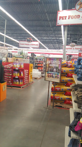 Tractor Supply Co. in Williamsburg, Kentucky