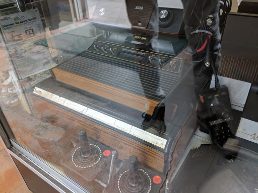 Video Game Store «Level Up Video Games», reviews and photos, 113 Locust St, Santa Cruz, CA 95060, USA