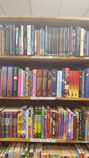 Book Store «Half Price Books», reviews and photos, 4027 Tacoma Mall Blvd, Tacoma, WA 98409, USA