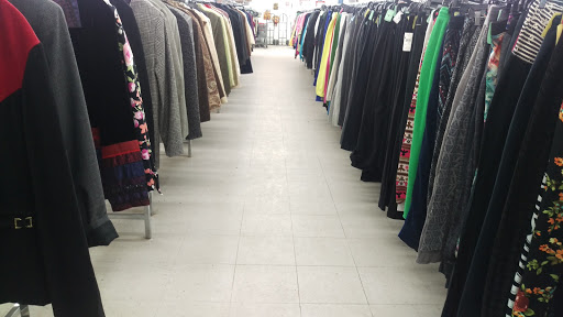 Thrift Store «Salvation Army Thrift Store», reviews and photos, 205 Tuscarora Rd, Chittenango, NY 13037, USA